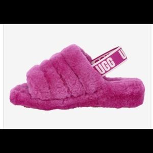 UGG Fluff Yeah Slide - Women’s size 7